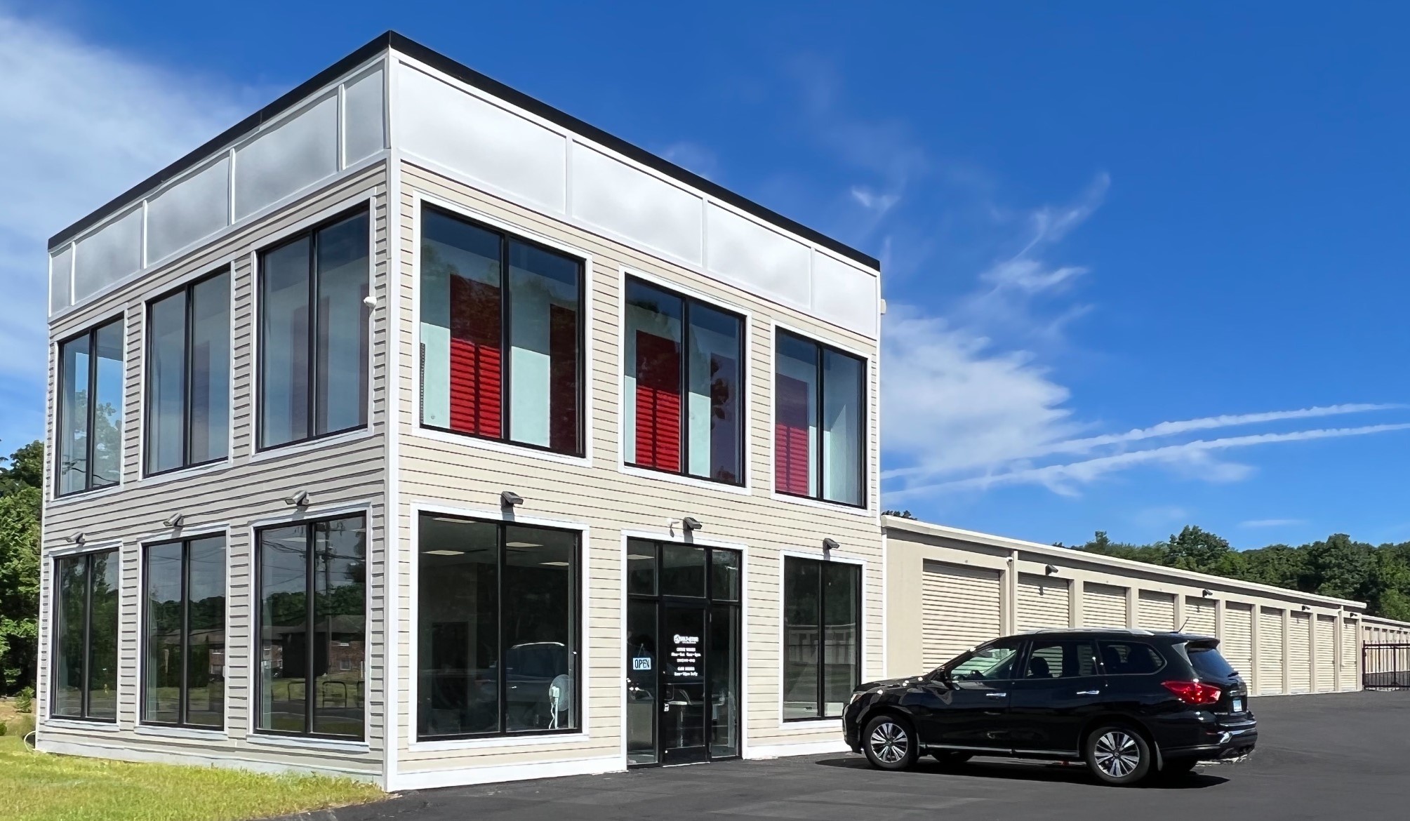 indoor self storage and drive up units in wolcott, ct